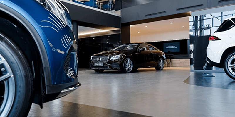 Financing a new car from car dealership